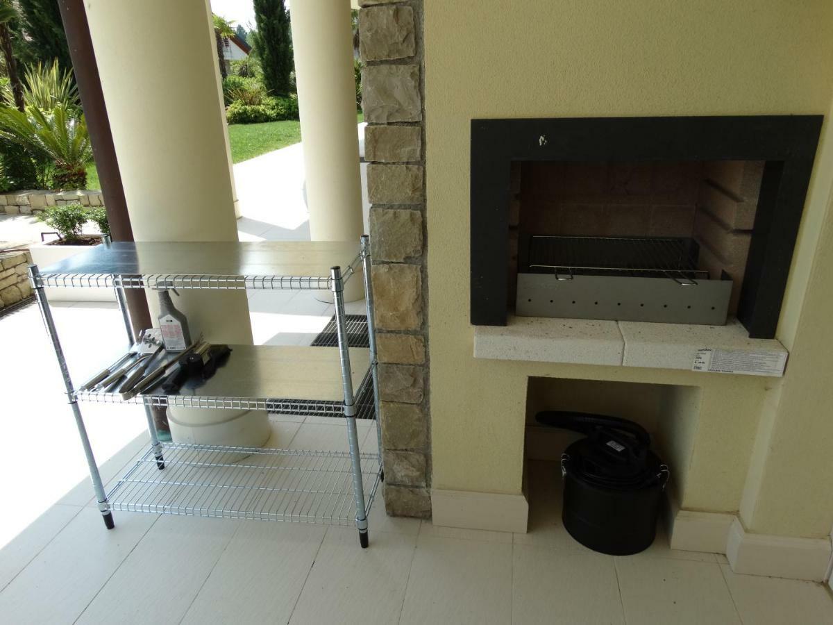 Phoenix Garda Hills Sirmione Exterior foto